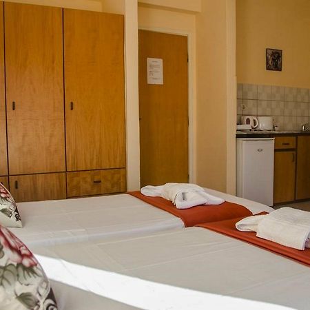 Yiannis The Beekeeper Apartments 克法洛斯 外观 照片